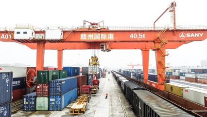 江西赣州港内贸和外贸箱量实现“双增长”